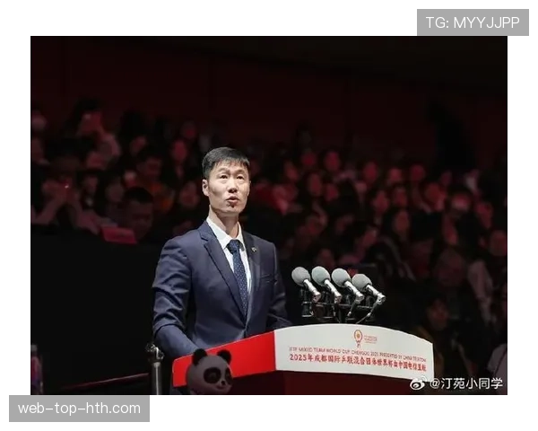 王励勤这训练量，一天三练完还能啃鸡胸肉，真当自己是铁打的？